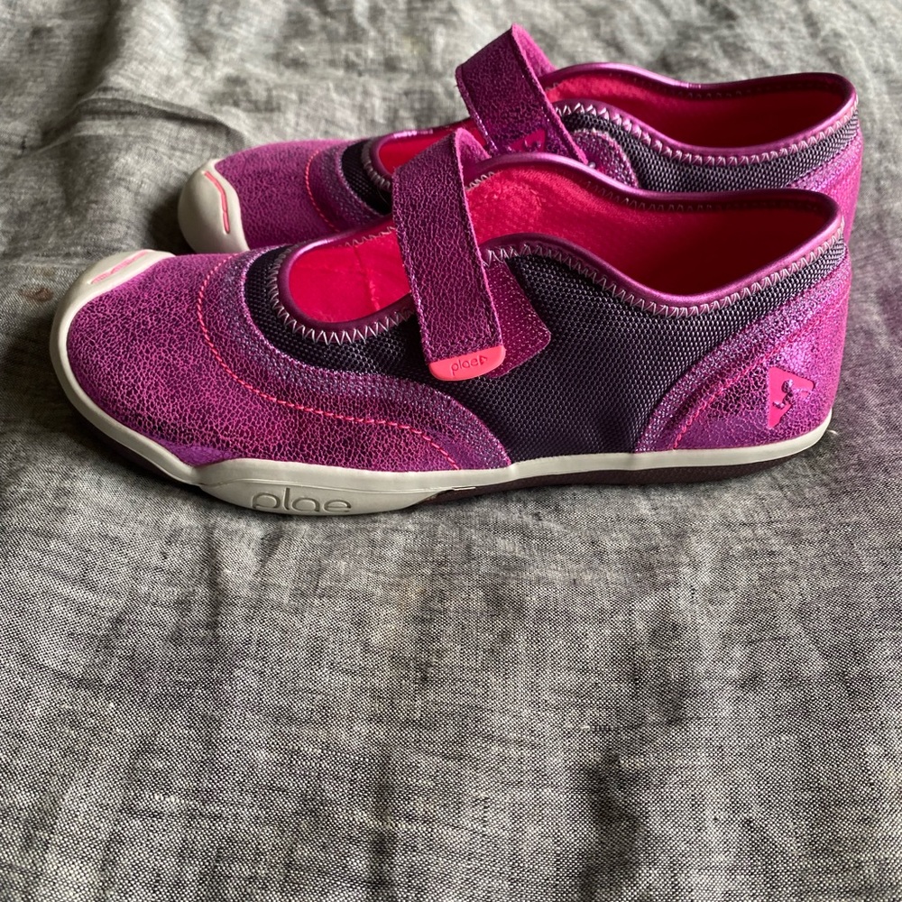 Plae Emme Viola Shoes NWT